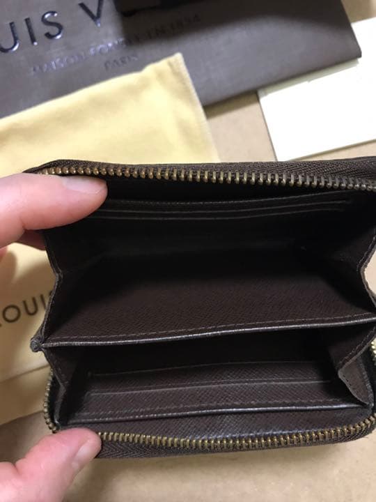 ルイヴィトン　Louis Vuitton ジッピー・ パース　ダミエ