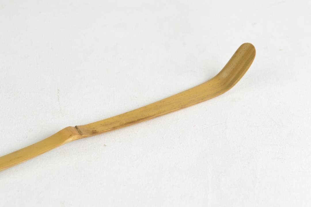 茶道具　銘「深山路」竹茶杓　立花大亀老師書付　下削り　楳玄作