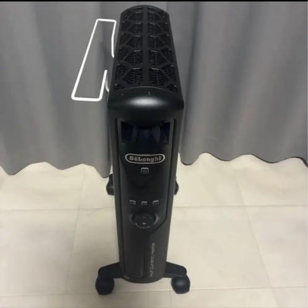 デロンギ　5000円のトップハンガー付き　MDHU15-PB 1500Ｗ