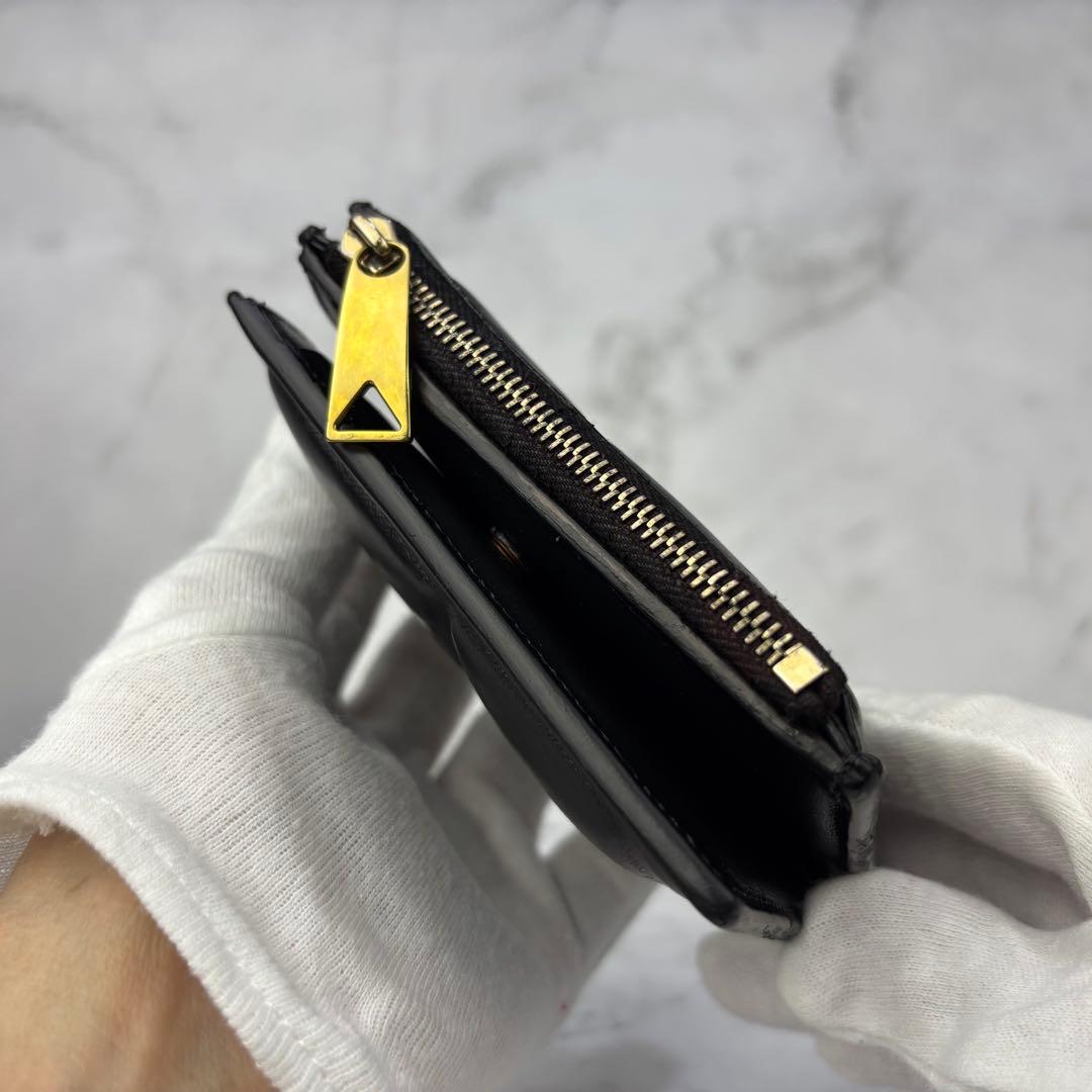 BOTTEGA BENETA ボッテガヴェネタ　二つ折り財布