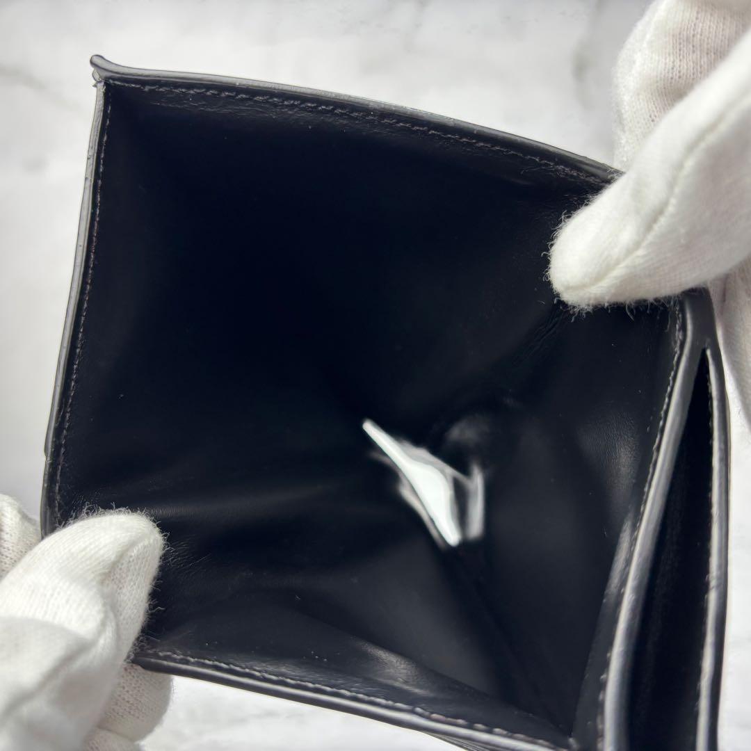 BOTTEGA BENETA ボッテガヴェネタ　二つ折り財布