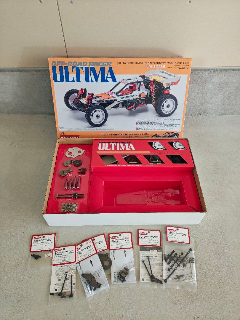 京商　ULTIMA オプションパーツ付