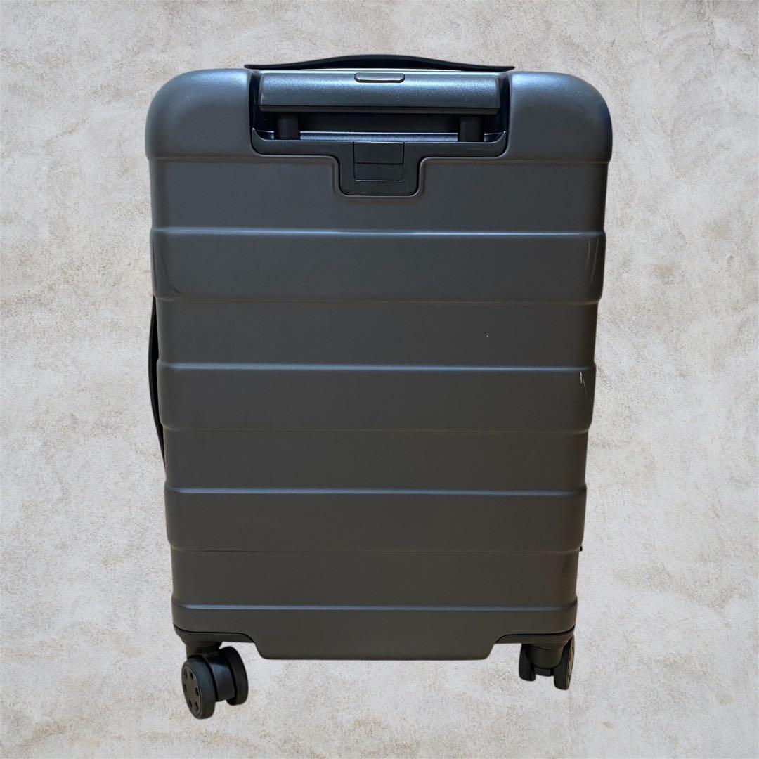 人気シリーズ✨MUJI ハードキャリーケース 36L TSAロック付き 黒