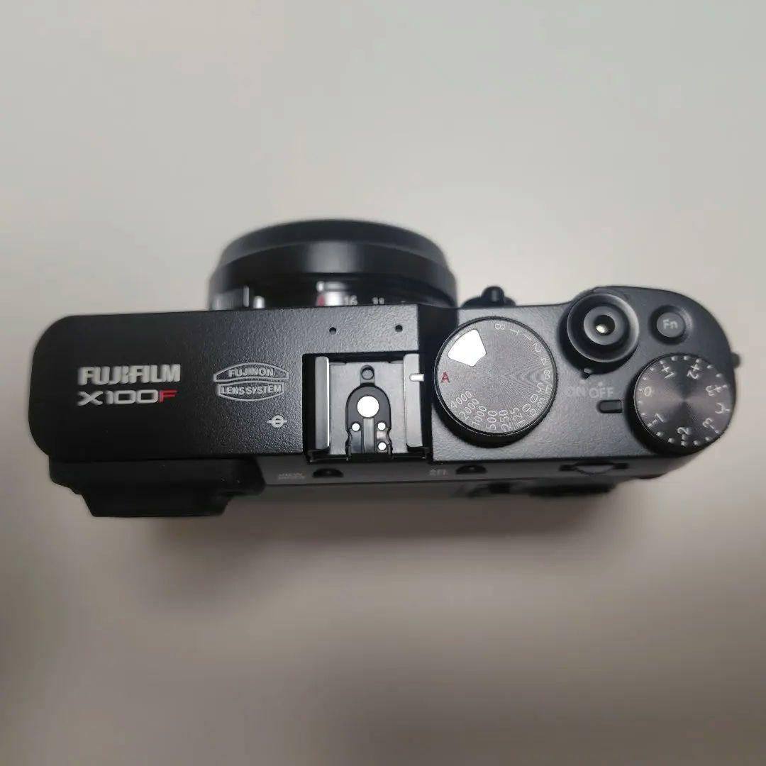 【美品】FUJIFILM X100F【シャッター1200回】