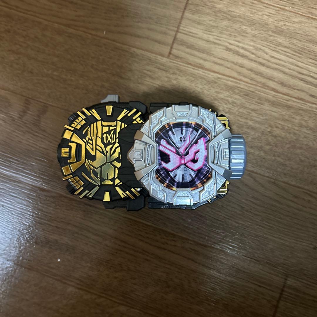 カ*）様 BANDAISHFiguarts仮面ライダーカブトライダーフォーム真骨