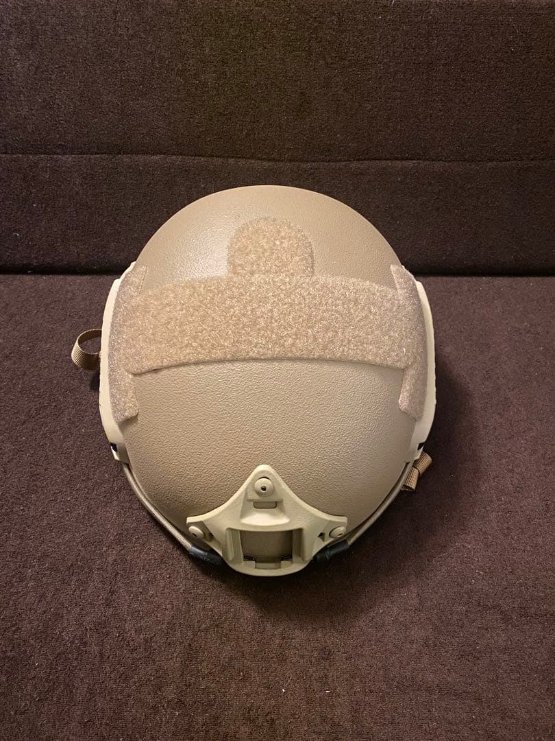 NIJIIIA 防弾ヘルメット&BLACKHAWKプレートキャリア