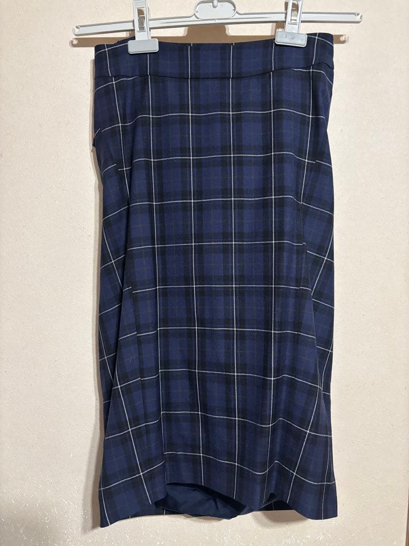 ヴィヴィアンウエストウッド 貴婦人みたいなタイトスカート