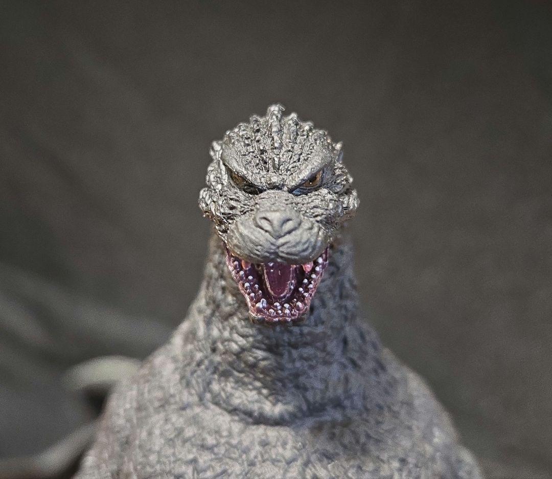 ムービーモンスターシリーズ極 ゴジラ(1989)大阪進撃発光カラーver.