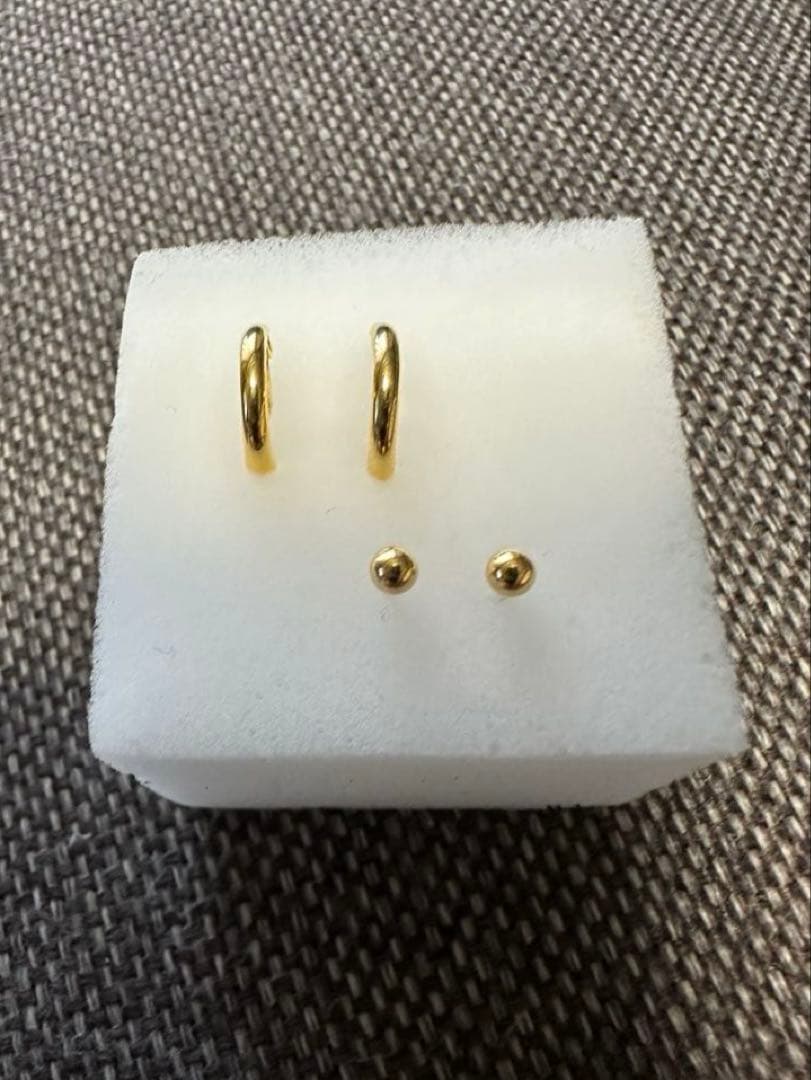 K18 ピアス　フープ&ボール(丸玉) 両耳