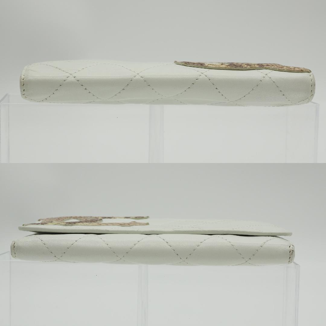 CHANEL シャネル カンボンライン パイソン 二つ折り財布 ホワイト系