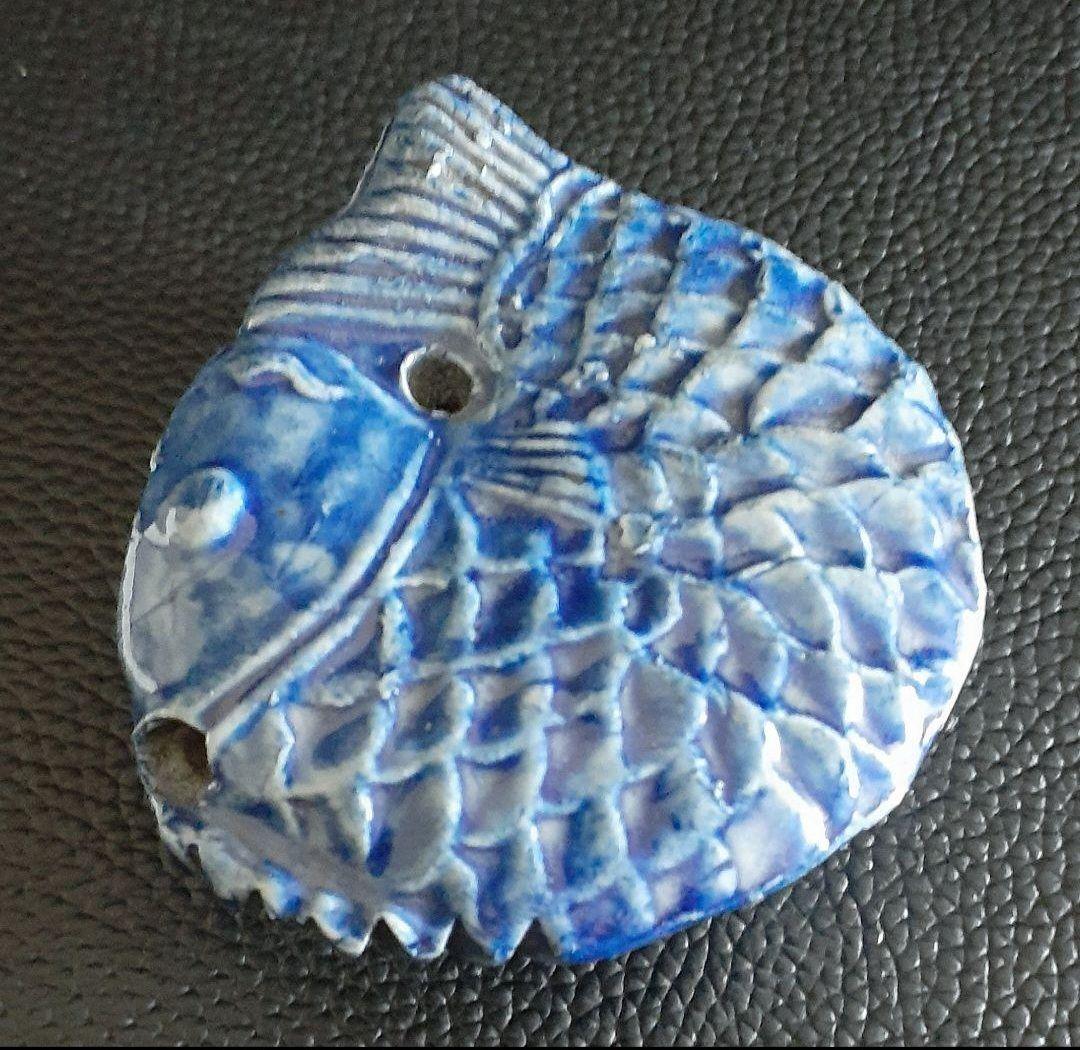 李氏朝鮮時代　李朝　瑠璃釉　陽刻浮彫　魚形　水滴　文房具　書道具　硯　硯石　毛筆