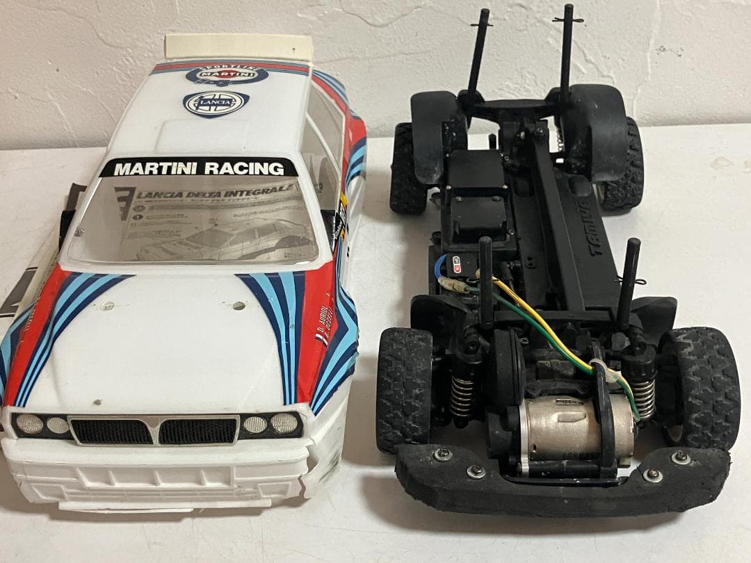 タミヤ 1/10RC XV-01シャーシ ランチアデルタHF インテグラーレ