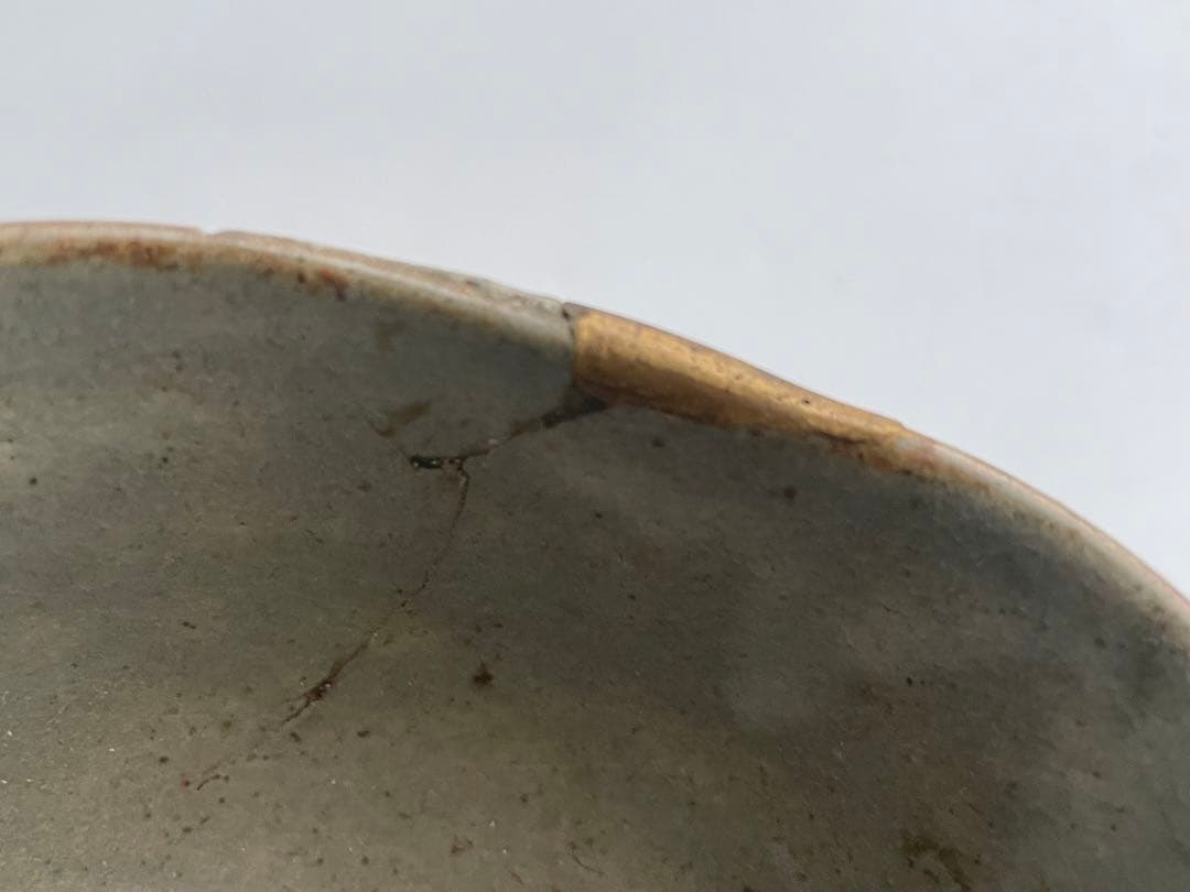 骨董　アンティーク　古唐津　絵唐津　茶碗　金継ぎ直し　金繕い　古美術　古陶磁