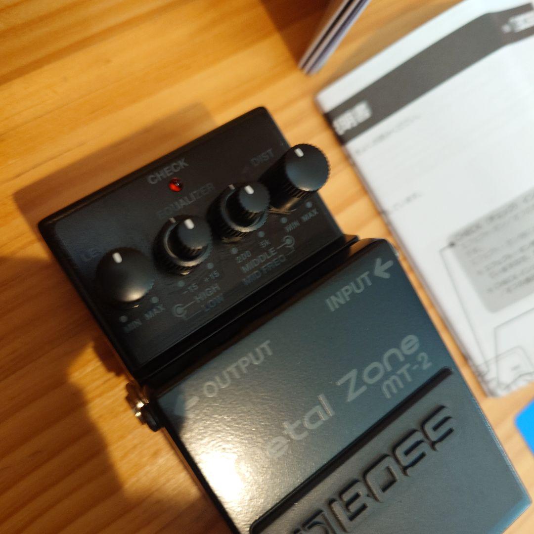 銀ネジ BOSS MT-2-3A 美品 ディストーション 30周年限定モデル