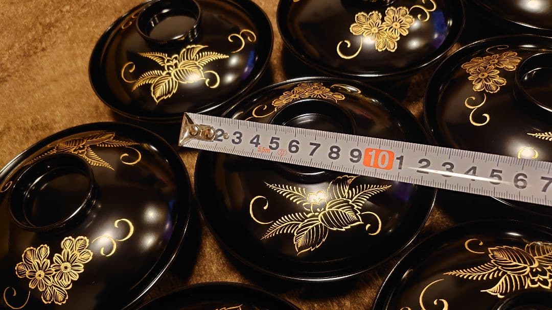 輪島塗　漆器　金蒔絵　蒔絵　沈金　蓋椀　華唐草　唐草　人間国宝　１０客