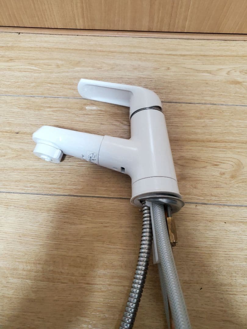 Panasonic ホワイト シャワーヘッド GQC01AWAEN