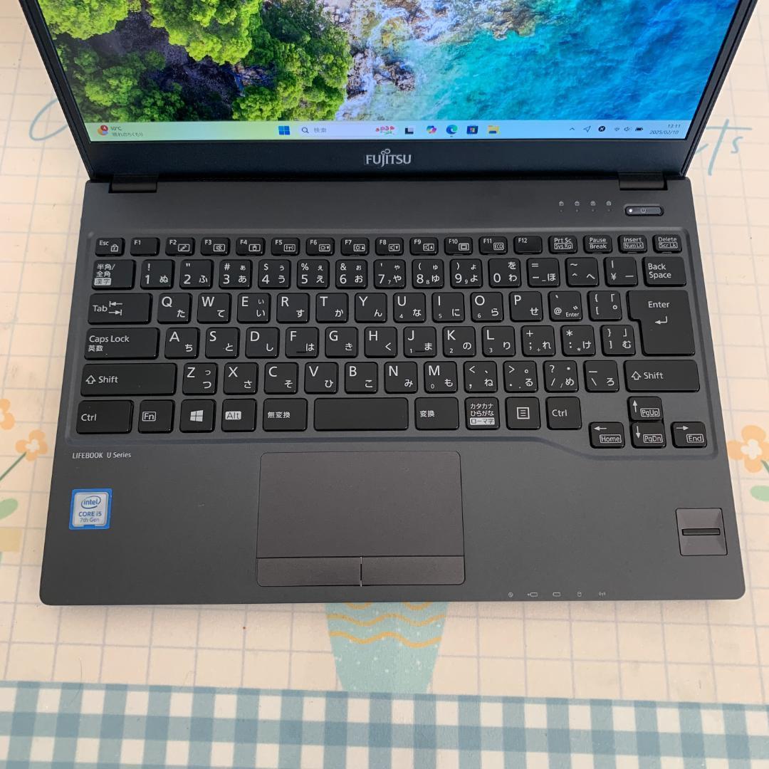 F08B【超軽量】富士通 フルHD/i5第7世代/12GB/SSD256GB v