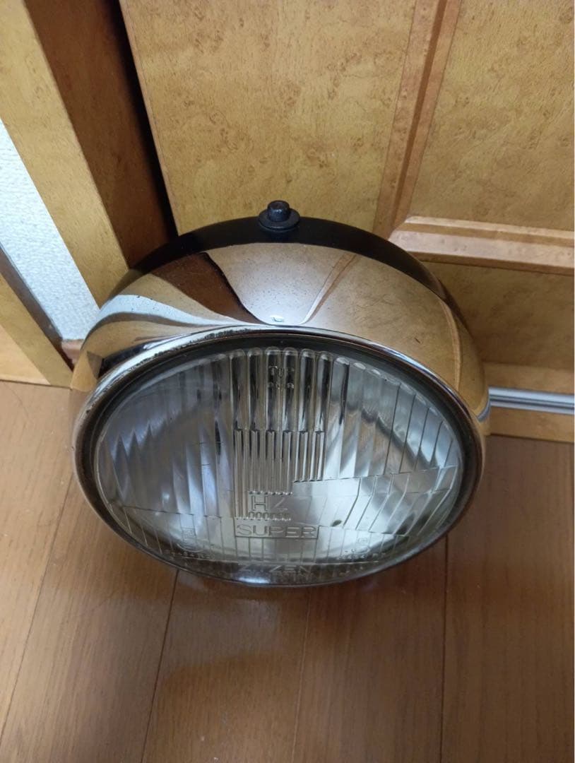 純正ヘッドライト　gt380　gs400　gsx400e　gsx250e