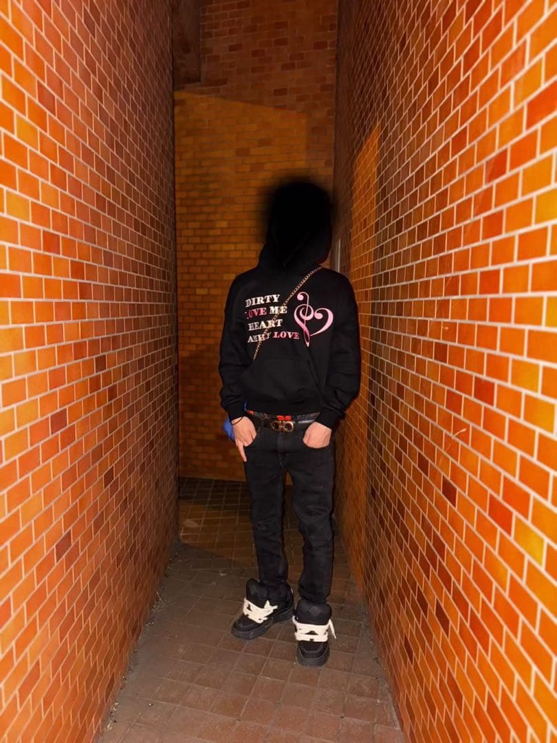 DIRTY A HEART ブラックパーカーS
