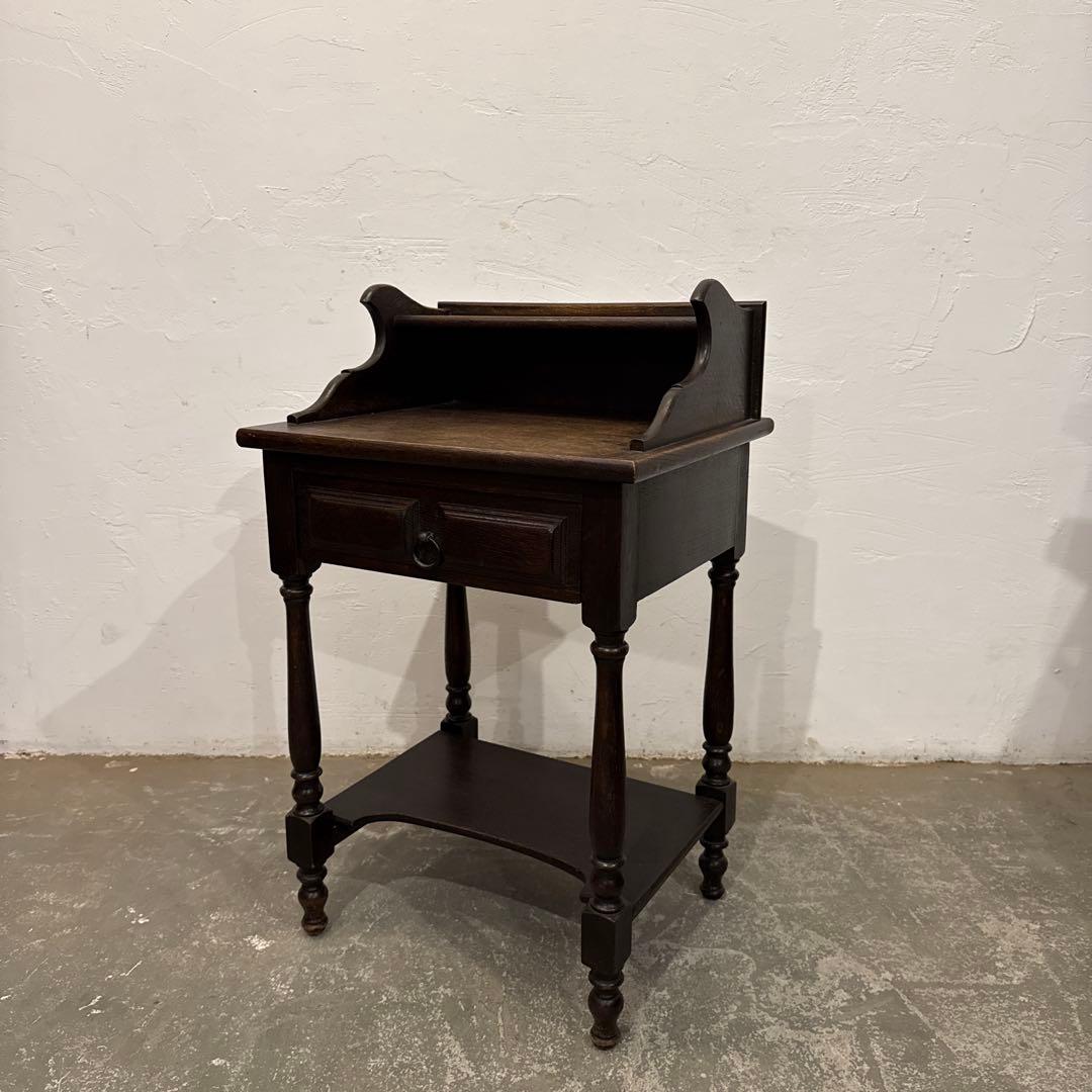 ビンテージ　木製サイドテーブル　ベッドサイドテーブル　2