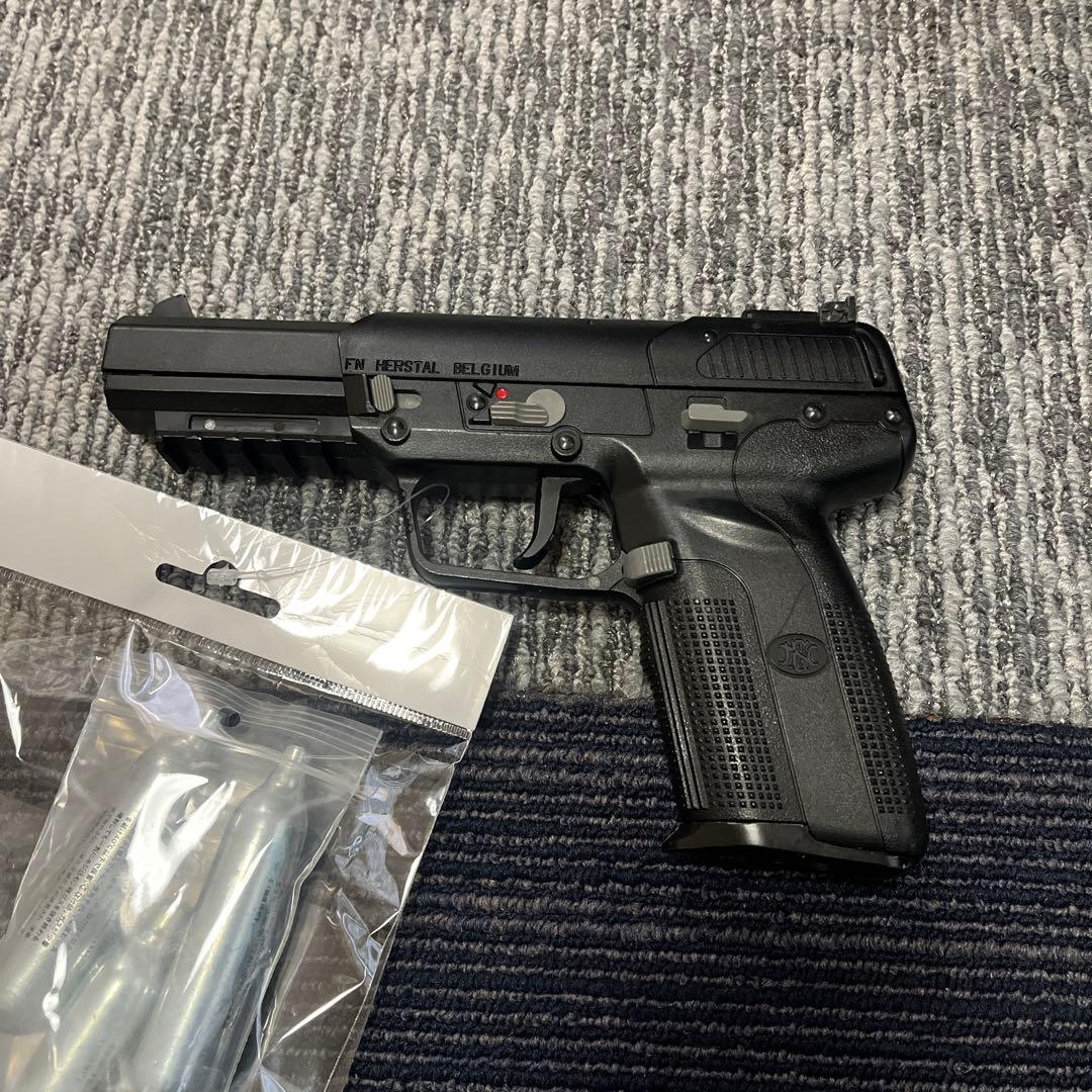 マルシン　ファイブセブン Co2 ガスガン