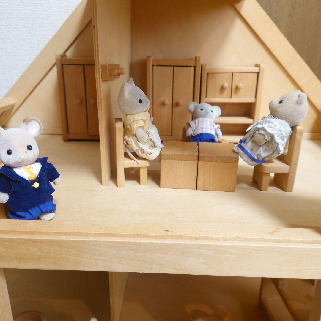 ボーネルンド　廃盤　貴重　大きな　白木のドールハウス　ボーネルンド製　　　家具