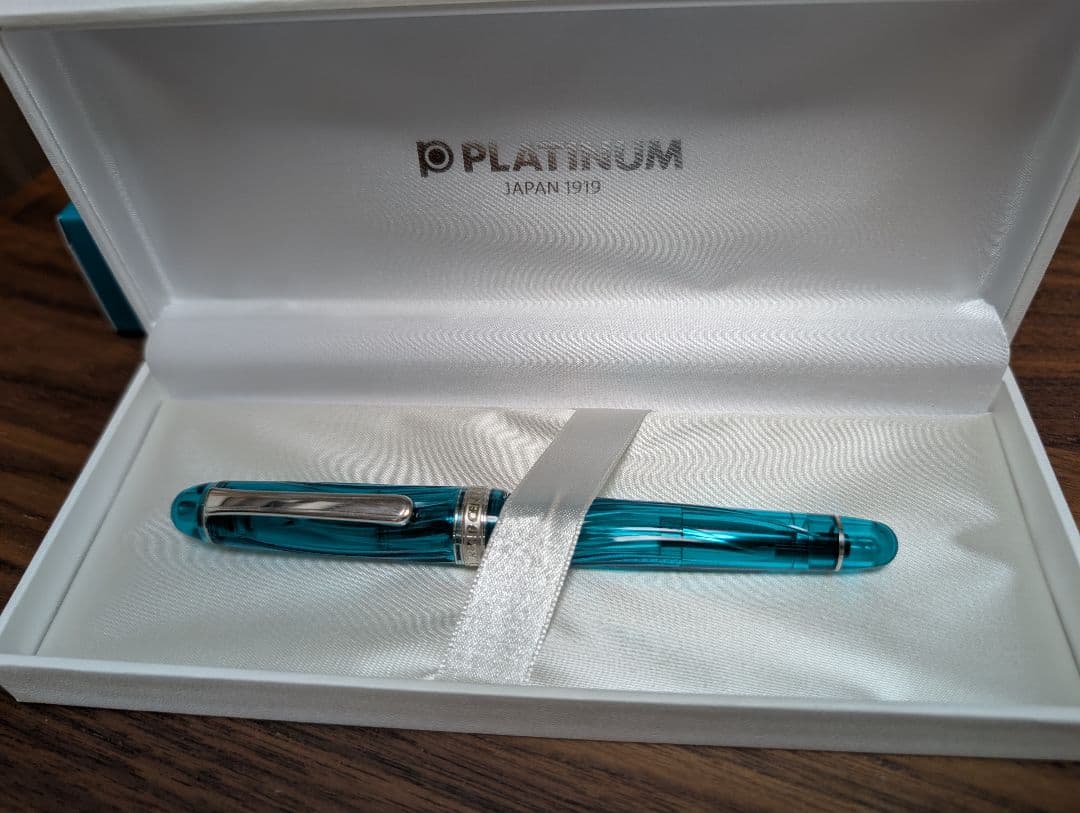 PLATINUM Century 万年筆　薫風　中字　M
