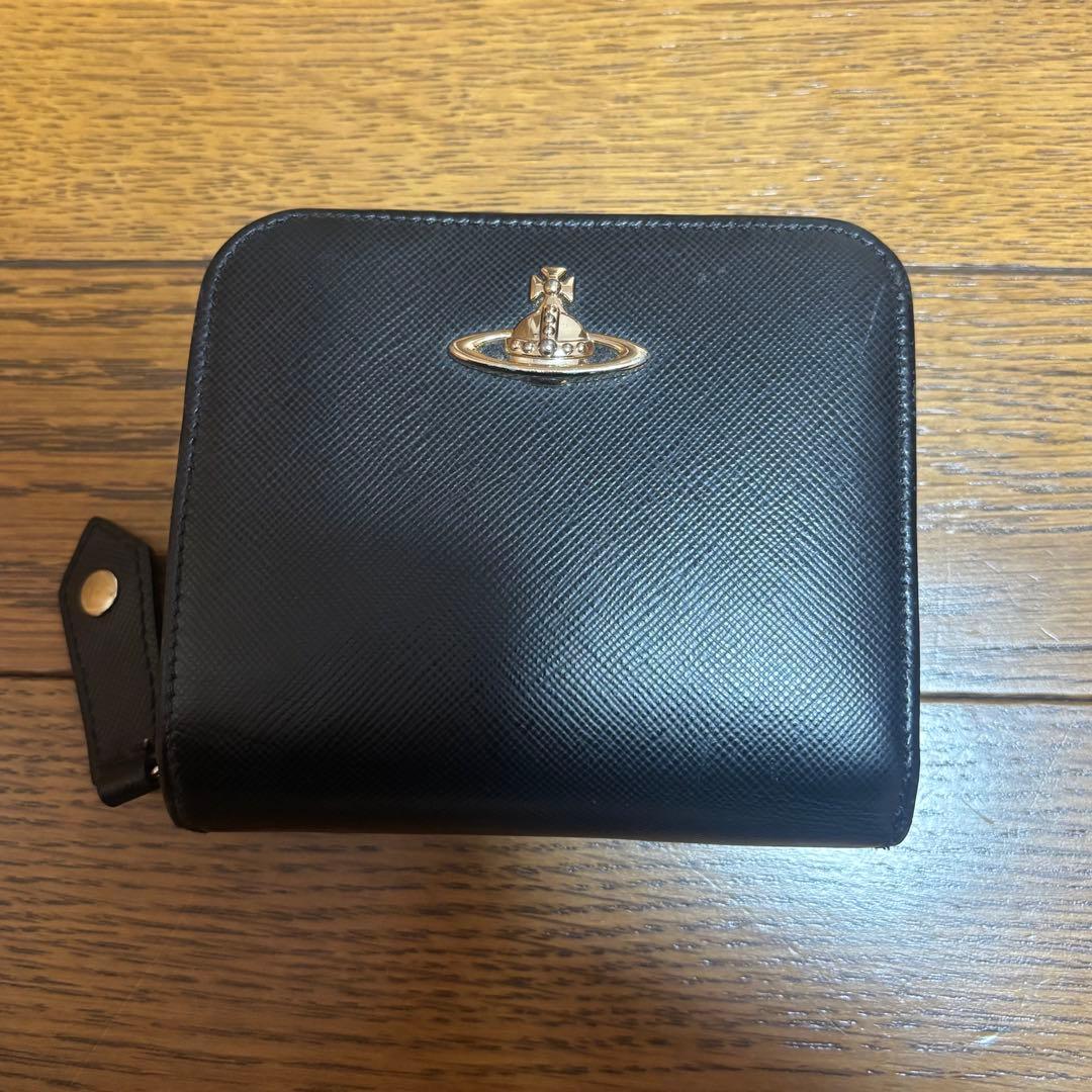 Vivienne Westwood ヴィヴィアンウエストウッド 二つ折り財布