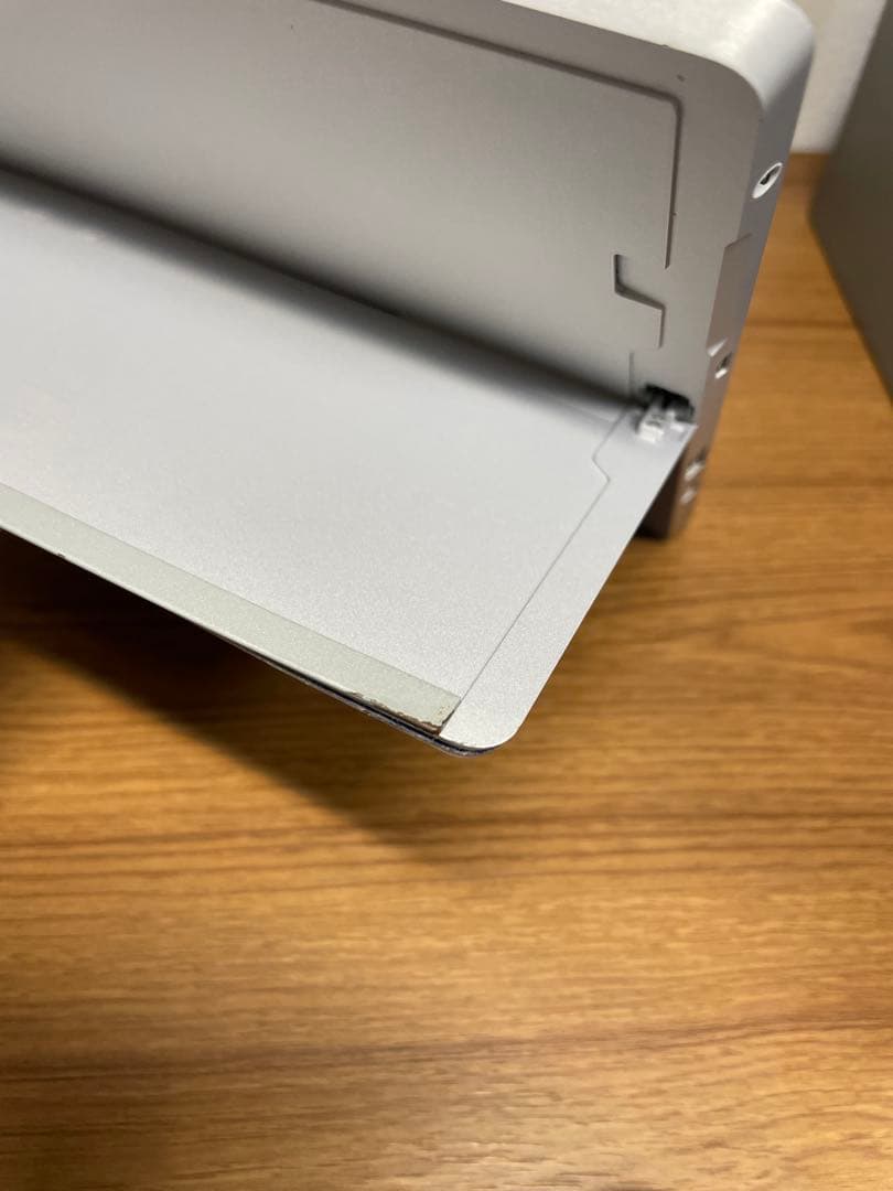 【箱付・美品】人気タブレットPC Microsoft Surface 3