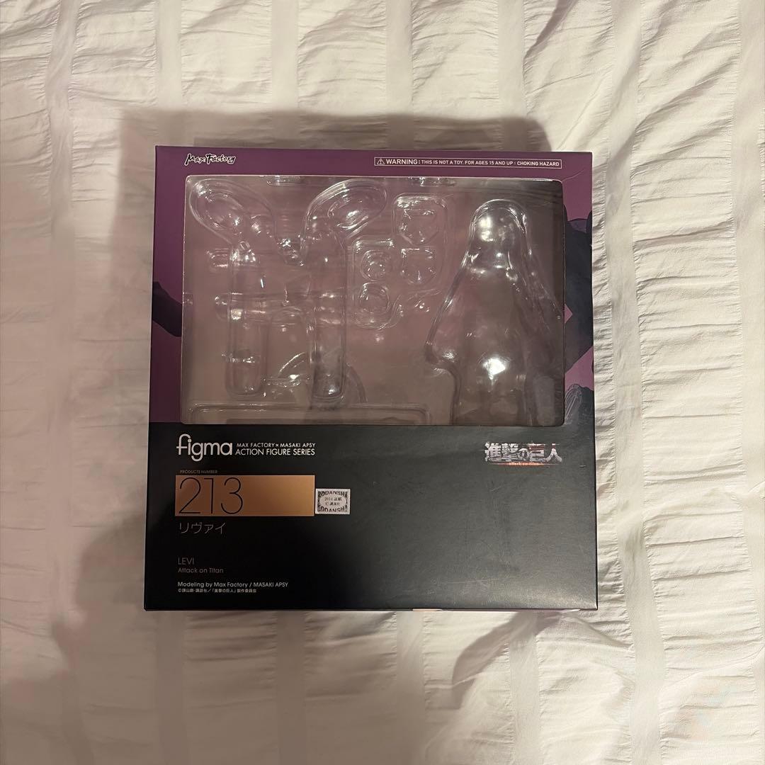 figma 進撃の巨人 フィギュア リヴァイ エレン 【箱無し】