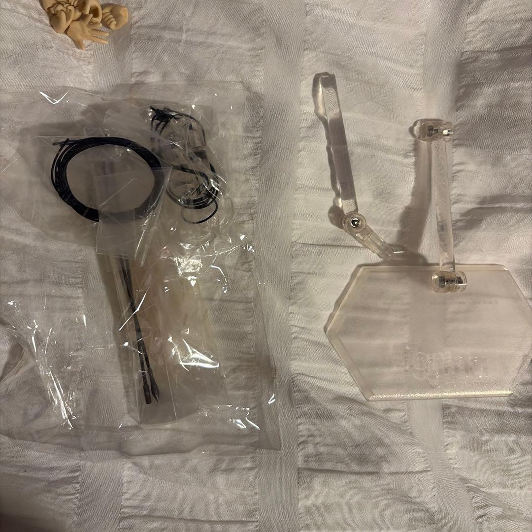 figma 進撃の巨人 フィギュア リヴァイ エレン 【箱無し】