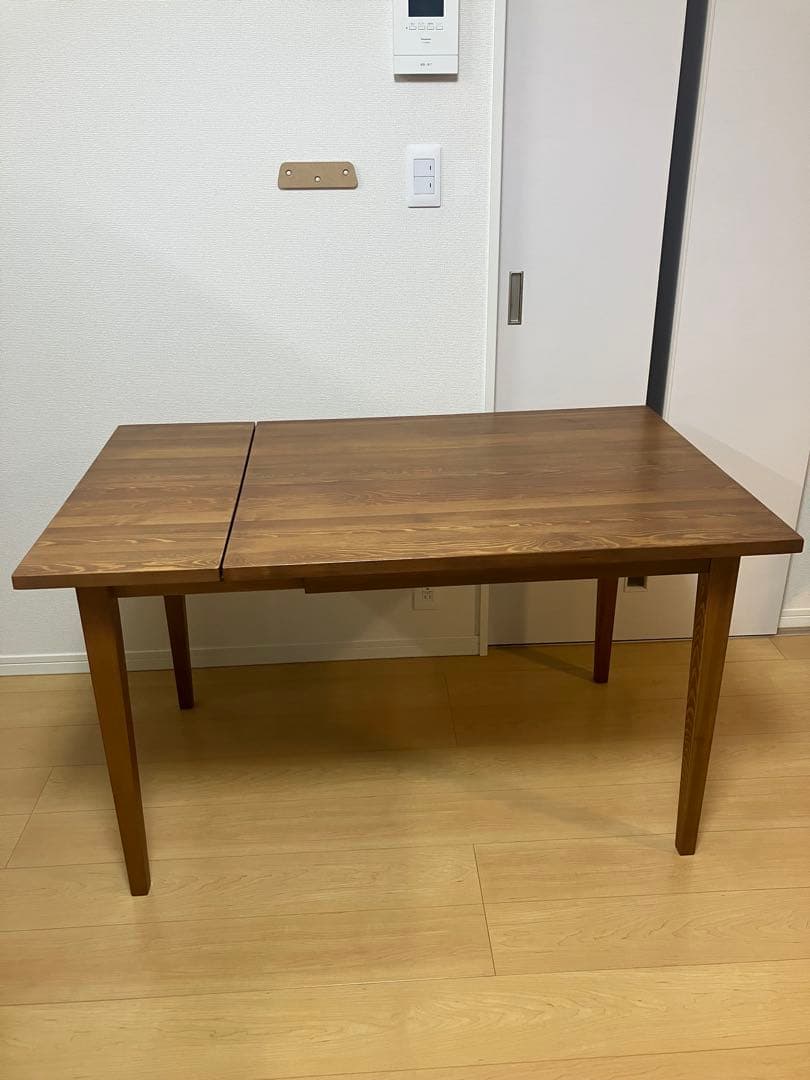 ニコアンド　ダイニングテーブル　ノワゼットシリーズ