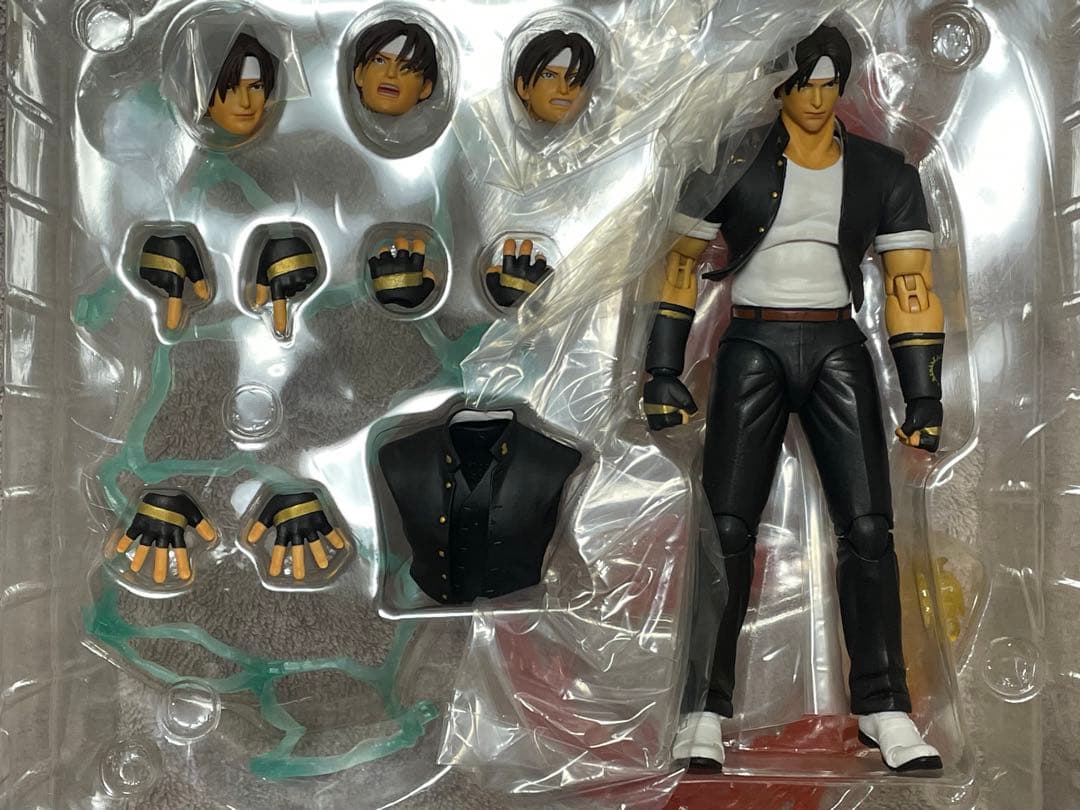 Storm Collectibles 草薙京　フィギュア　KOF