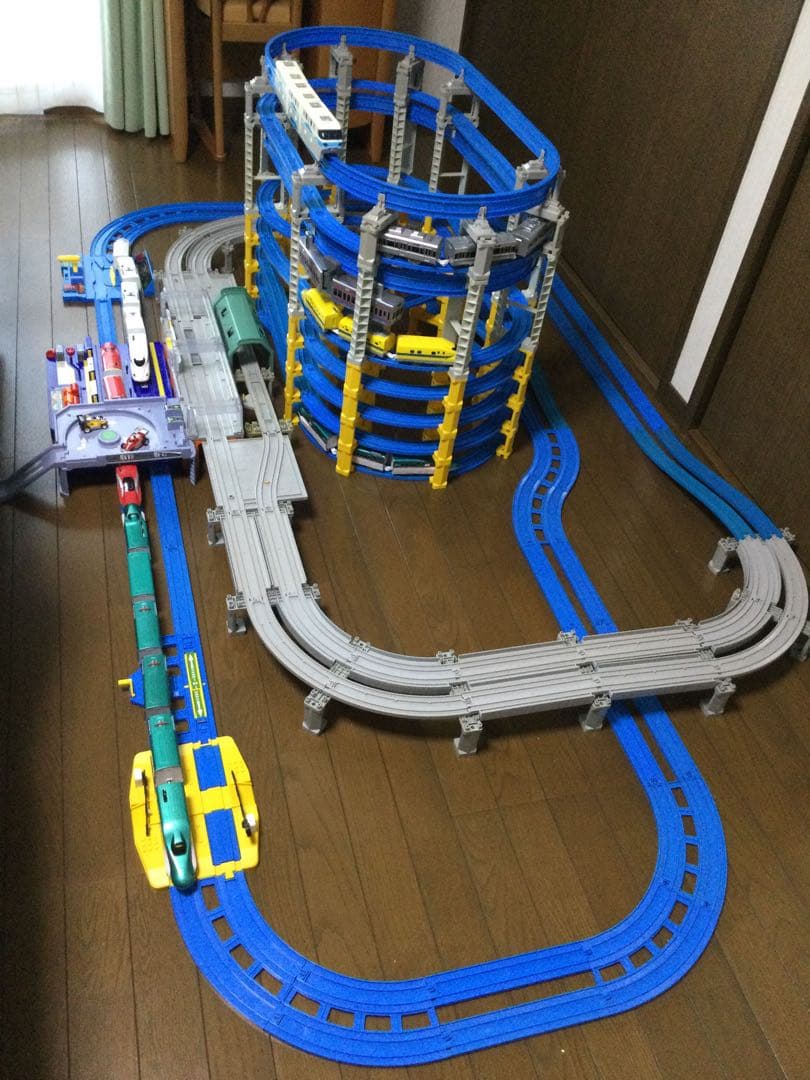 プラレール線路　高架レイアウト　タワー　制作例　参考出品