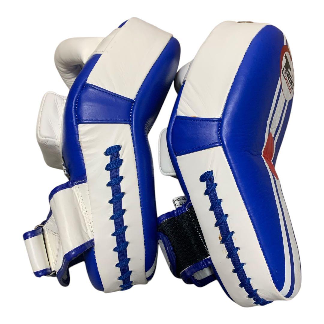 美品！TWINS ツインズ パンチングミット 左右キックボクシング ボクシング