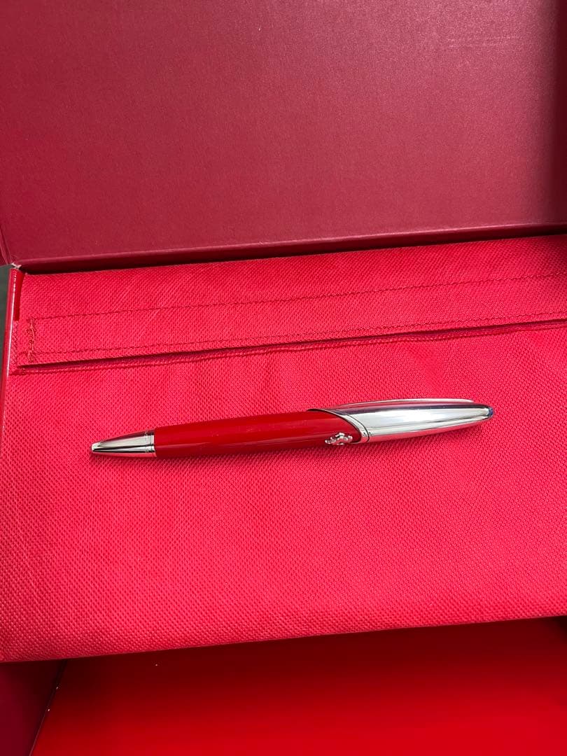 フェラーリ　赤いボールペン 専用ケース付き　シルバー 925
