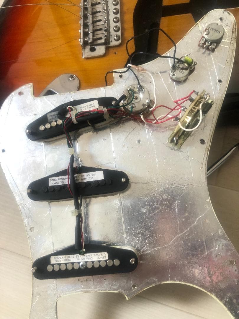 Fender Japan Stratocaster Dimarzioに交換済、他