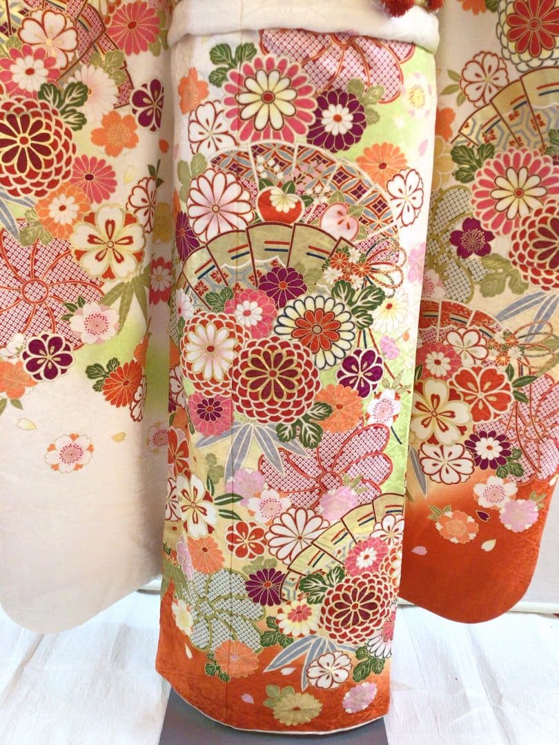 振袖、帯、重ね襟　古典　白