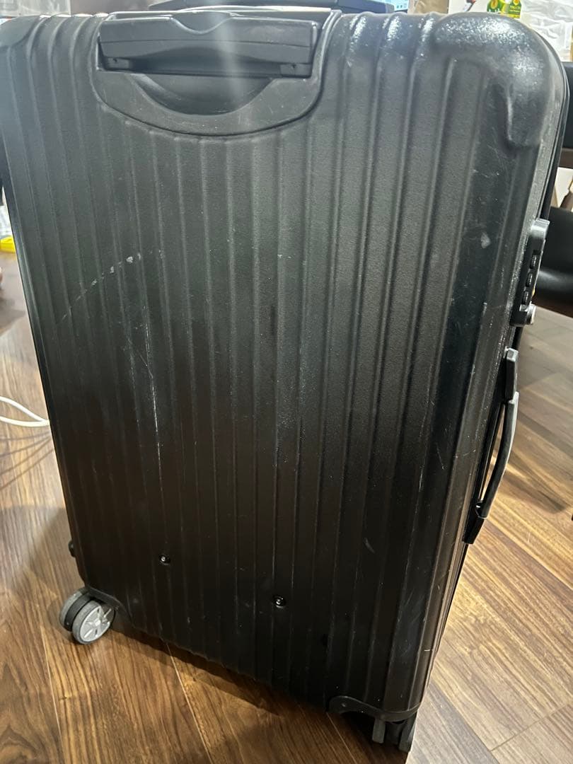 RIMOWAサルサ　ブラック 4輪　82Ｌ　箱付き