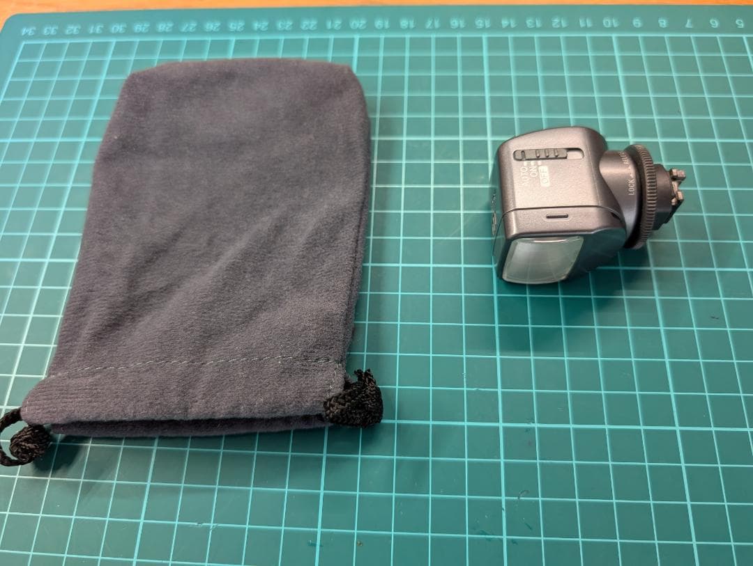 Sony HDR-SR8 ビデオカメラ