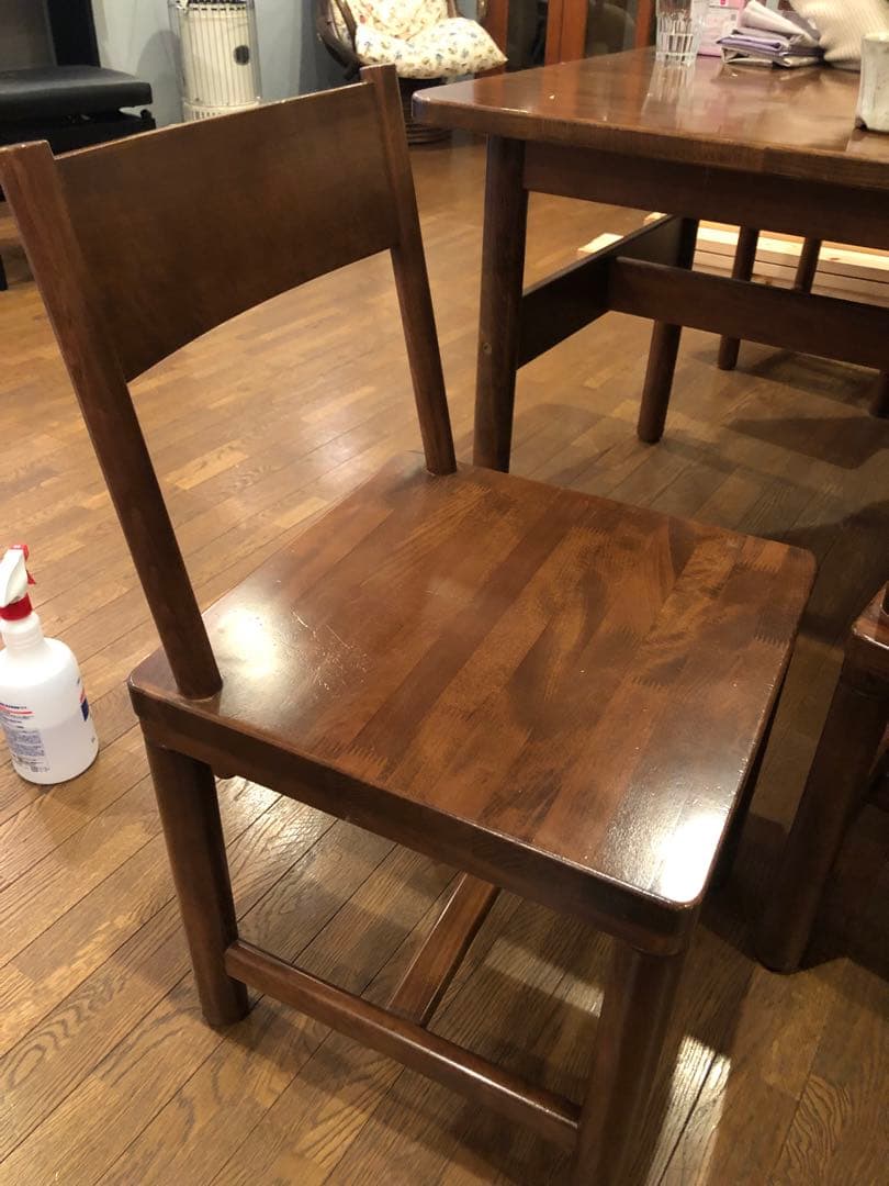 木製ダイニングテーブルセット 4脚付き