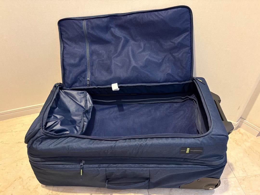 【未使用】BMW純正 大型トラベル キャリーバッグ 紺色