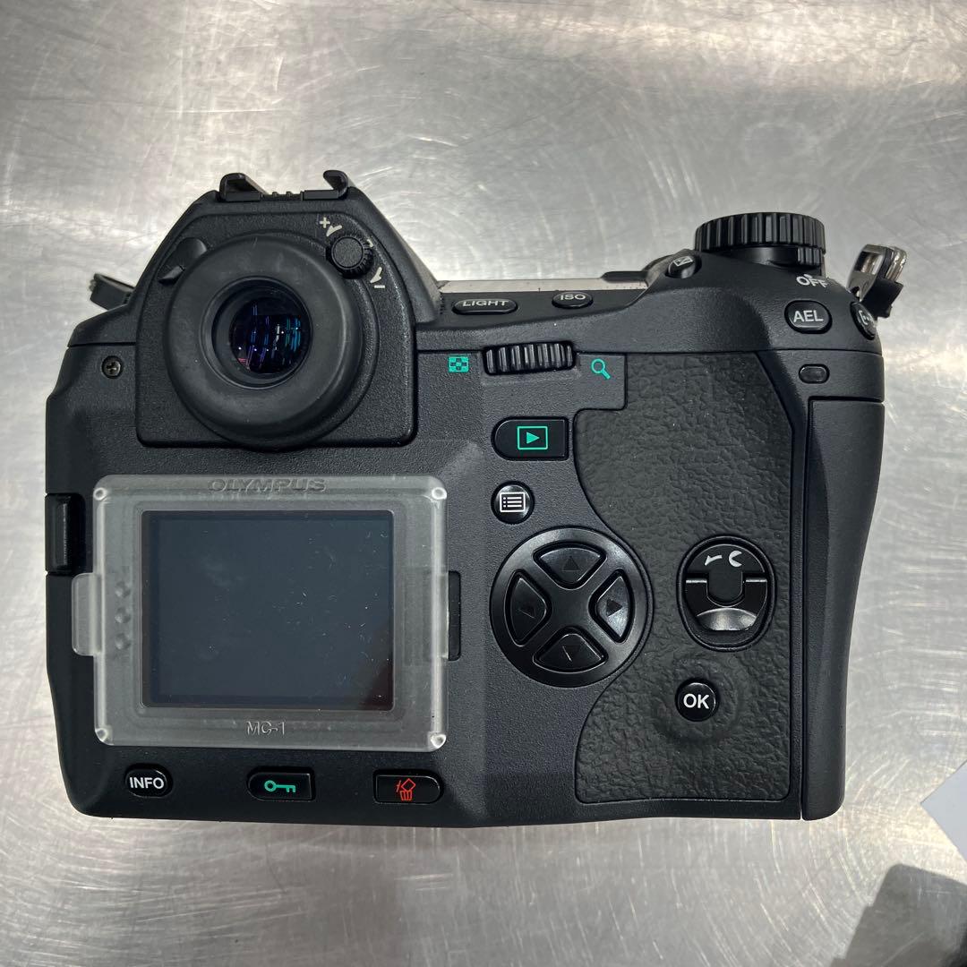 d*9様 OLYMPUS E-1 ボディ 動作未確認