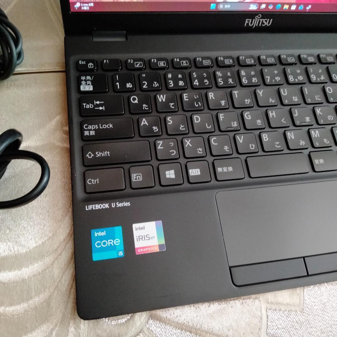 富士通☆13インチ ☆11世代 i5 8G 256G 1920x1080