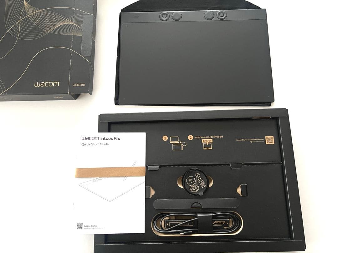 液タブ・ペンタブ Wacom Intuos Pro large PTK870K0C