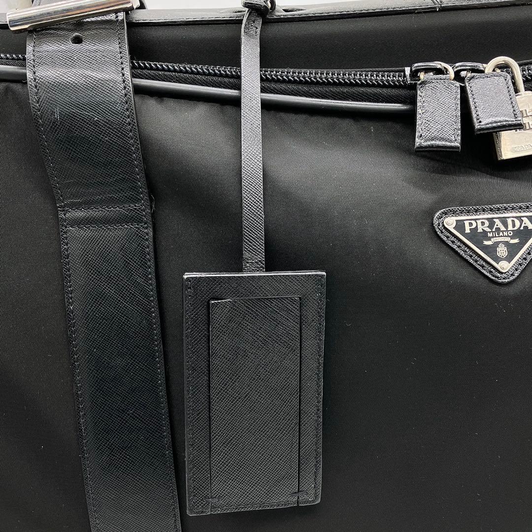 【PRADA】キャリーケース　旅行鞄　三角ロゴプレート　ナイロン　ブラック