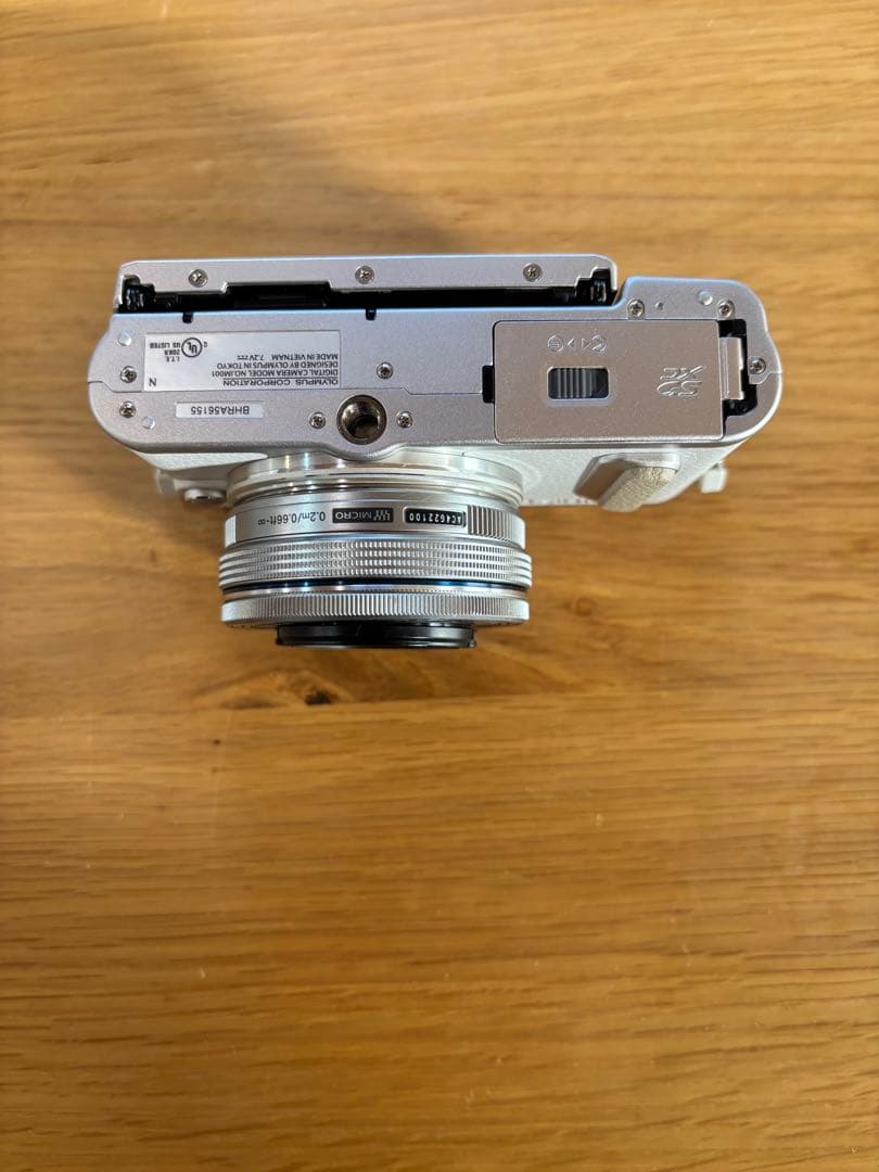 デジタルカメラ OLYMPUS PEN E-PL8