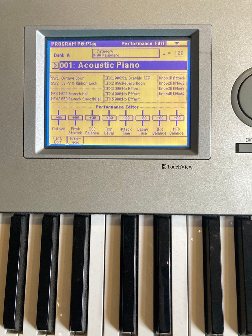 KORG TRITON ProX 88鍵ピアノタッチ　中古