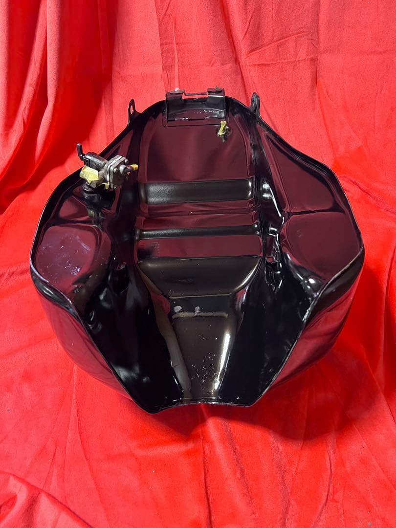 値下げ　GSX400インパルス　タンク 内部コーティング済み GK79A