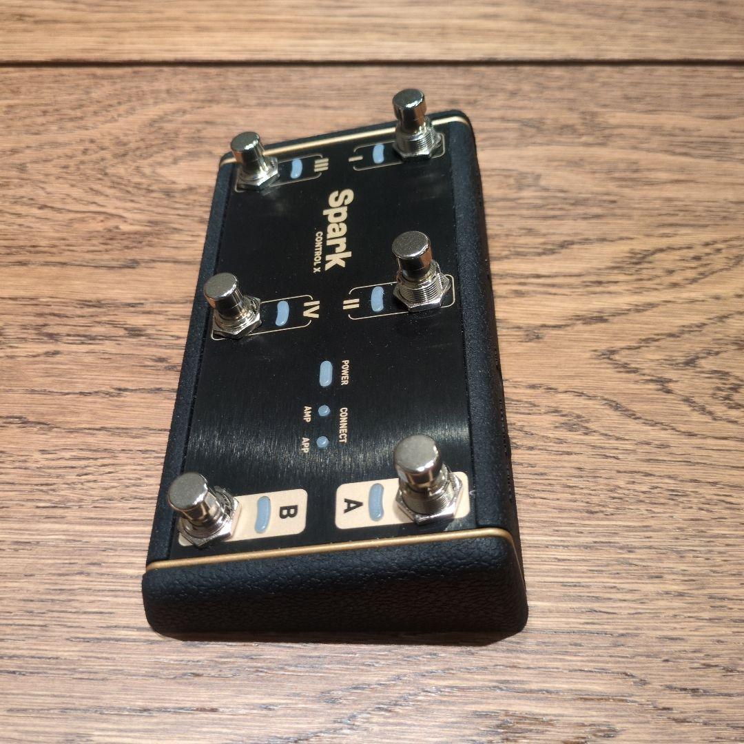 Spark Control X ギターエフェクターコントローラー